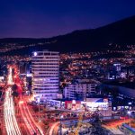 Quito Nocturno / Quito se transforma y moderniza Stockipic